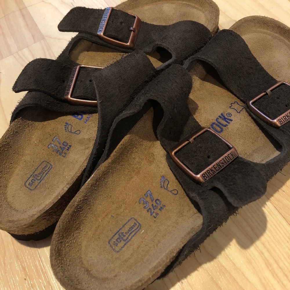 Brown Suede Arizona Soft Bed Birks